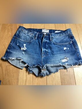 FRAME Denim Le Stevie Short — Size 27